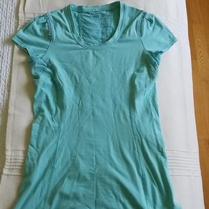 Lululemon top